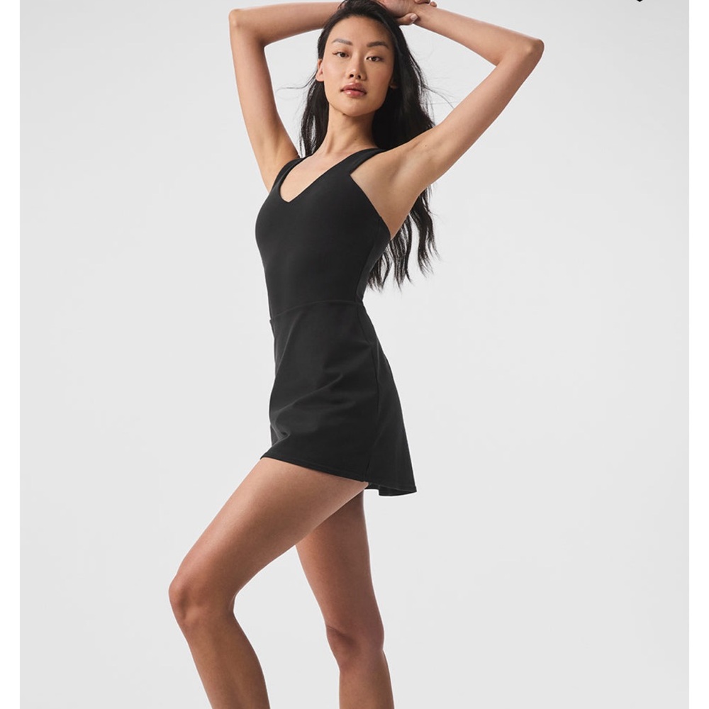 ALO Yoga Airbrush Real Dress